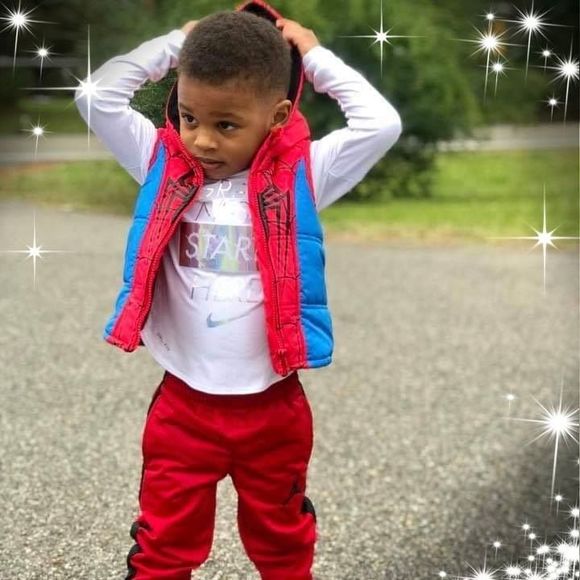 Meet your Posher, Kevin - Picture 1 of 1